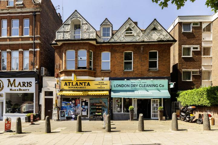 Large Sharers Apartment Finchley Road, Hampstead
